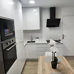 Torregondolas A1 דירה *